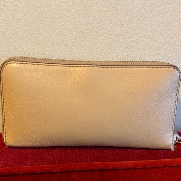 Marc Jacobs Continental Wallet - Picture 4 of 7